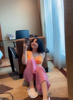 Dolly - escort in Pune Photo 1 of 12