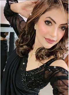 Dolly - escort in Pune Photo 4 of 12
