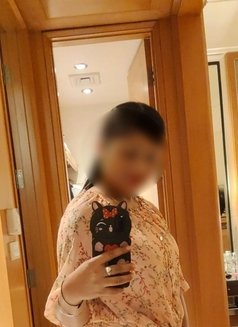 Dolly Saxena(connaught Place) - escort in New Delhi Photo 1 of 5
