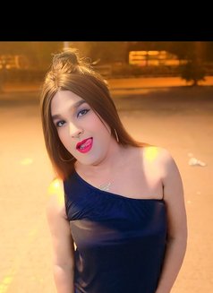 Dolly Surati - Masajista in Surat Photo 2 of 2