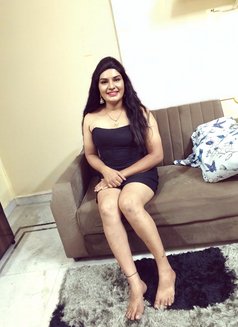 Dollybaby - Transsexual escort in Hyderabad Photo 16 of 16