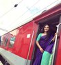 Dollybaby - Transsexual escort in Hyderabad Photo 14 of 18