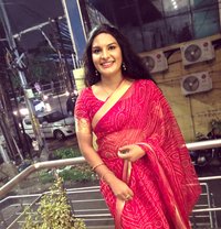 Dollybaby - Transsexual escort in Hyderabad
