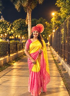 Dollybaby - Transsexual escort in Hyderabad Photo 24 of 24