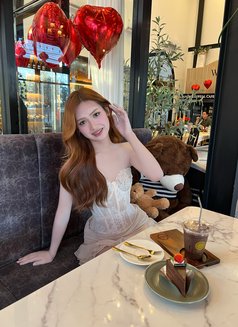 Dollyya - masseuse in Phuket Photo 3 of 5