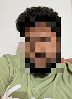 Dom - Male escort in Chennai Photo 1 of 1