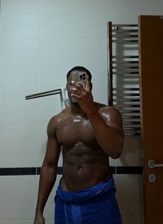 Dom John - Acompañantes masculino in İstanbul Photo 2 of 2