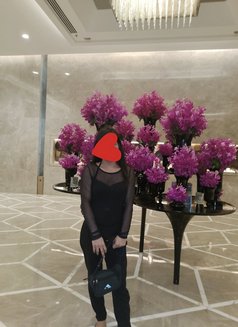 Hot misstres vedii with7.5real n cam - Acompañantes transexual in New Delhi Photo 13 of 23
