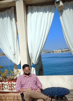 Mature Dominant bull - Male escort in Mumbai Photo 5 of 7