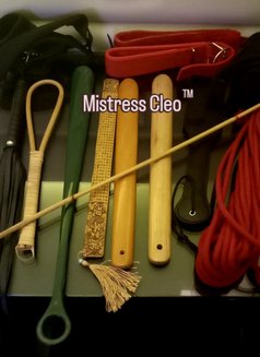Domina Cleo,the Real ProDomme Dominatrix - escort in Kuala Lumpur Photo 17 of 20