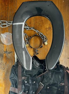 Domina Cora Verified - dominatrix in İstanbul Photo 7 of 10