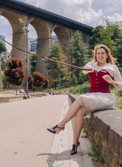 Domina M, NYC Domination in Luxembourg - Dominadora in Luxembourg Photo 6 of 20