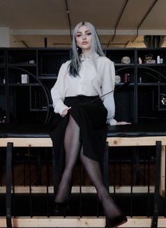 Domina Oyuki - dominatrix in Malta Photo 7 of 10