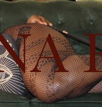 Domina Rubra - dominatrix in Toronto