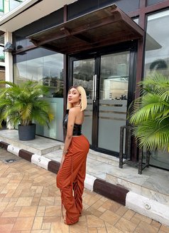 Domina Trixie - dominatrix in Lagos, Nigeria Photo 3 of 6