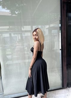 Domina Trixie - dominatrix in Lagos, Nigeria Photo 4 of 6