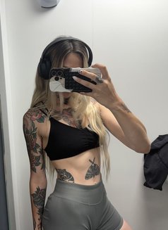 Domina Via - dominatrix in Stockholm Photo 7 of 11