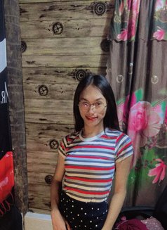Dominaerickaxxx - Transsexual escort in Manila Photo 5 of 13