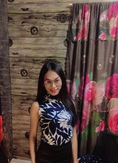 Dominaerickaxxx - Transsexual escort in Manila Photo 6 of 13