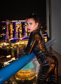 DominaFIRE - Elite Domme - dominatrix in Singapore Photo 24 of 24
