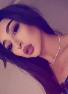 Dominant Both Anna - Acompañantes transexual in Doha Photo 1 of 7