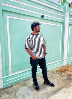 Dominant Hardcore Pounder for Females - Male adult performer in Bangalore Photo 2 of 3