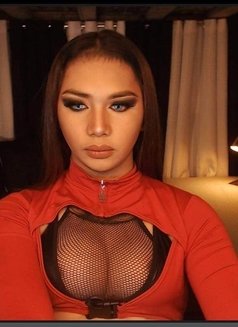 Dominant Luisa - Transsexual escort in Manila Photo 2 of 3