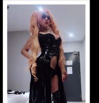 Dominant Mistress Ts Kisses - Transsexual escort in Hong Kong