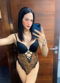 Dominant Top and Bottom Elizabeth - Transsexual escort in Abu Dhabi Photo 12 of 14