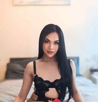 eLizabeth is here mistress/dominant - Transsexual escort in Abu Dhabi