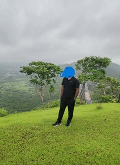 Dominat Bull Here for Cuks & Ladies - Male escort in Navi Mumbai Photo 2 of 4