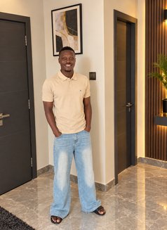 Dominate master - Male escort in Muscat Photo 4 of 7