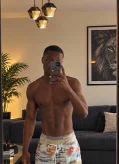 Dominate master - Male escort in Muscat Photo 5 of 7