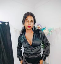 Dominating Shemale - Acompañantes transexual in Chennai Photo 1 of 3