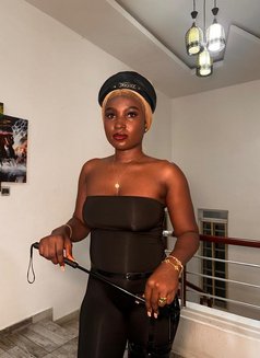 Dominatrix Havi - dominatrix in Lagos, Nigeria Photo 9 of 10