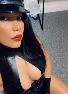 DOMINATRIX MEDUZA - dominatrix in London Photo 29 of 30