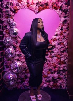 DOMINATRIX SAMANTHA{BDSM&FEMDOM} - Dominadora in Abu Dhabi Photo 12 of 13