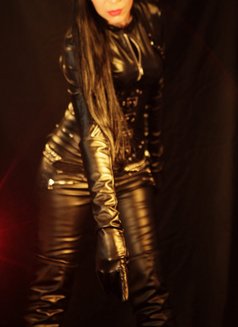 Dominatrix Skade - escort in Amsterdam Photo 8 of 8