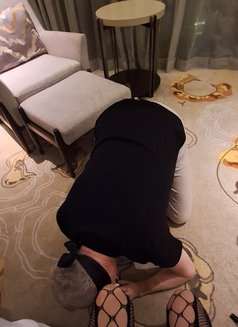 Dominatrix Vixy—Rare. Reserved. Ruthless - Dominadora transexual in Hong Kong Photo 7 of 7