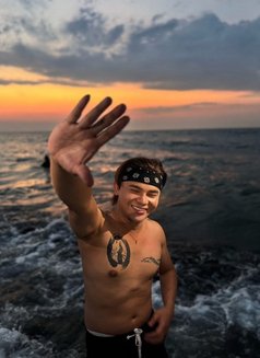 Dominic Big - Male escort in Riyadh Photo 16 of 17