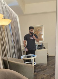 Dominic - Acompañantes masculino in Hyderabad Photo 4 of 5