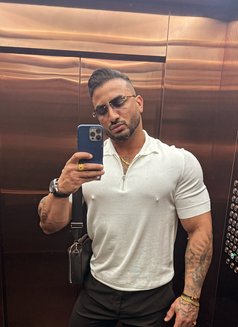 Dominic Lux - Acompañantes masculino in Dubai Photo 27 of 28