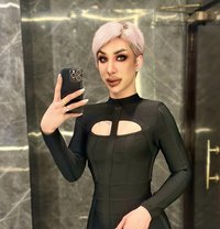 DOMINIC SANTOS - Transsexual escort in Dubai