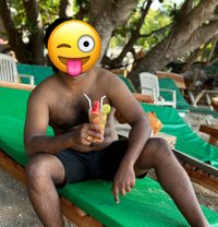 Shane - Male companion in Colombo