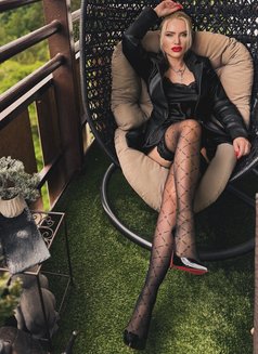 Domme Jessica - Dominadora in Milan Photo 9 of 18