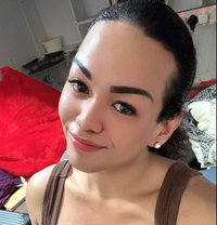 Dommie Mommy Diana - Transsexual dominatrix in Singapore