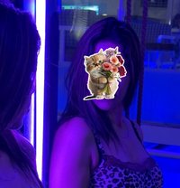 Domshiny - escort in Mumbai
