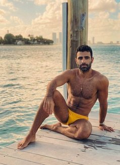 Domdom 22 Cm - Male escort in Bali Photo 4 of 5