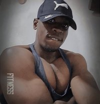 Don Andrew - masseur in Nairobi