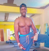 Don Andrew - masseur in Nairobi